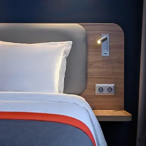 *** Otel Express - By Ihg Kazakistan