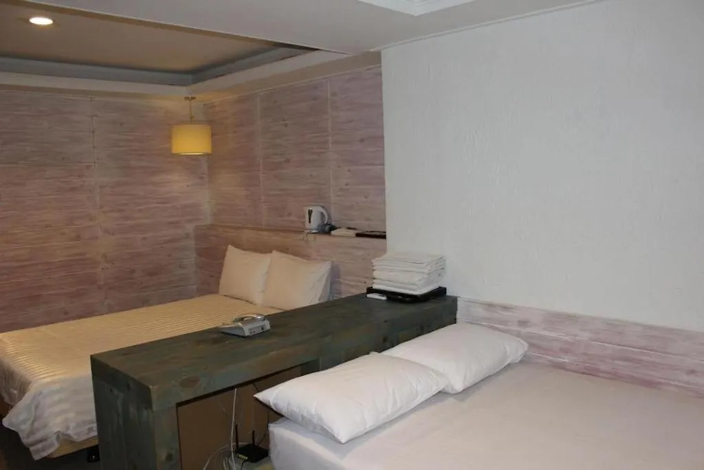 Hotel Biz Jongno Insadong Seul 2*,